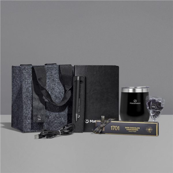 Yatta Class & Charm Hamper