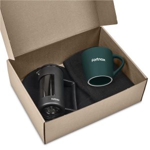 Altitude Altra Winter Gift Set in Dark Green