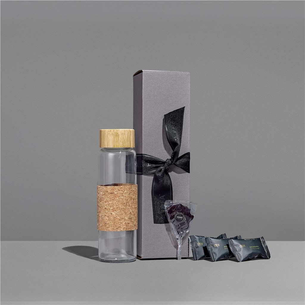 Yatta Cozy Comfort Hamper – Natural