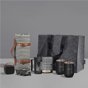 Yatta Roast & Relax Hamper in Black