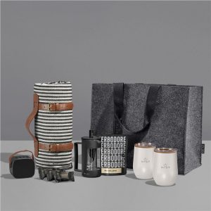 Yatta Roast & Relax Hamper in Cream