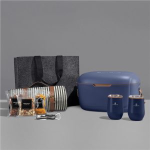 Yatta Chic Chill Hamper in Navy