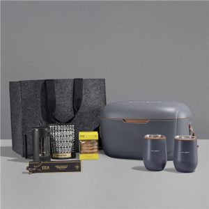 Yatta Cuppa Charm Hamper in Dark Grey