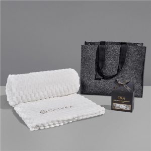 Yatta Magic Moments Hamper in Cream