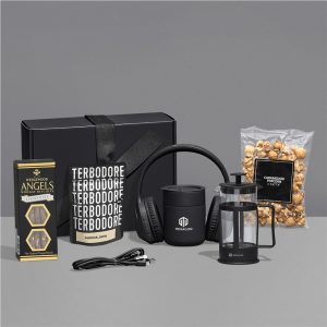 Yatta Creative Charge Hamper in Black
