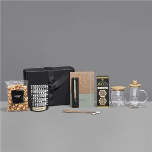Yatta Focus Fuel Hamper in Sage