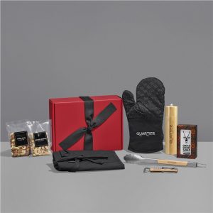 Yatta Taste Tradition Hamper- Turquoise in Red