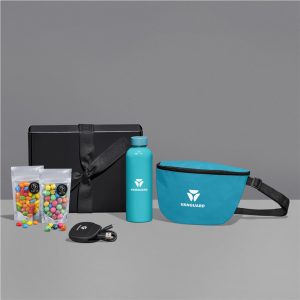 Yatta Urban Unwind Hamper in Turquoise