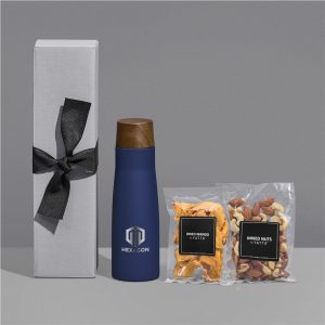 Yatta Refresh Rewards Hamper in Navy