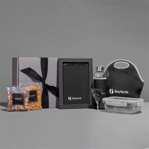 Yatta Funky Fusion Hamper in Black