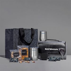 Yatta Lavishly Laden Hamper in Silver