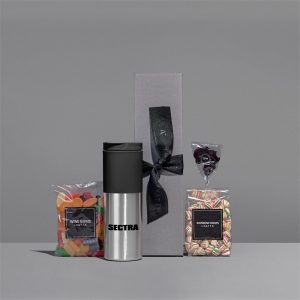 Yatta Marvelous Mix Hamper in Black