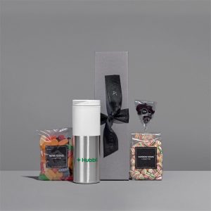 Yatta Marvelous Mix Hamper in Solid White
