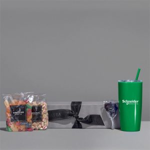 Yatta Cheerful Choices Hamper in Green
