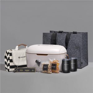 Yatta Outdoor Indulgence Hamper in Cream
