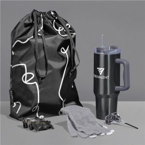 Yatta Winter Whimsy Hamper in Dark Grey