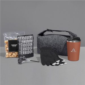 Yatta Frosty Fingers Hamper in Burnt Orange