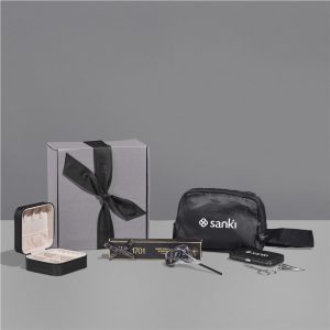 Yatta Pretty Perks Hamper in Black