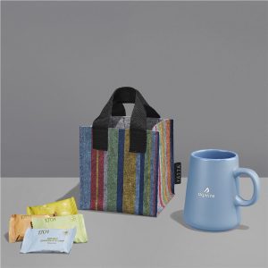 Yatta Chirpy Charm Hamper in Light Turquoise
