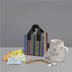 Yatta Compact Comfort Hamper in Cream