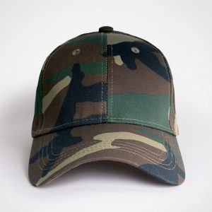 Basic 6 Panel Camo Cap in Camo